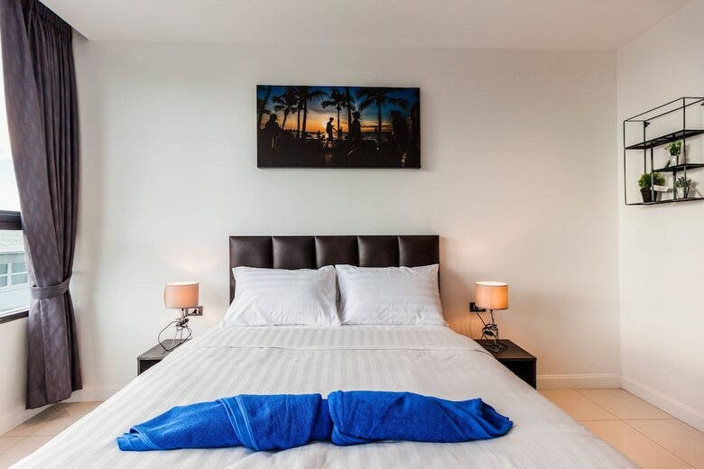 Apartamentos The Point Pratumnak By Psr