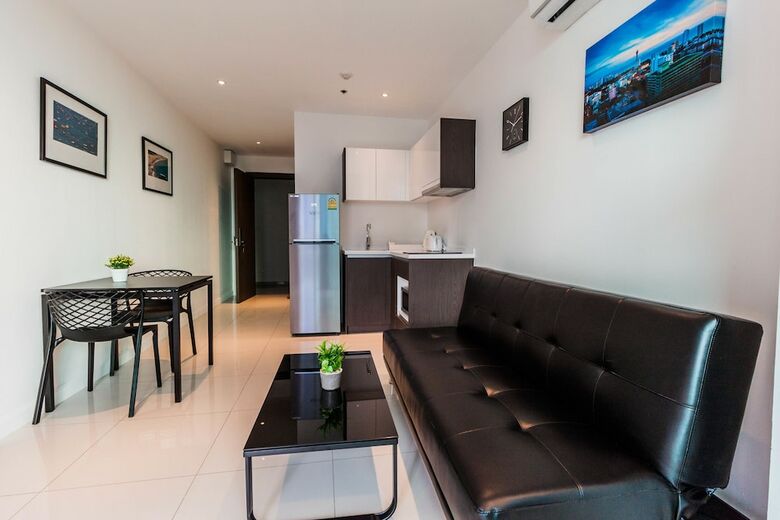 Apartamentos The Point Pratumnak By Psr