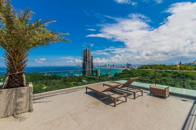 Apartamentos The Point Pratumnak By Psr