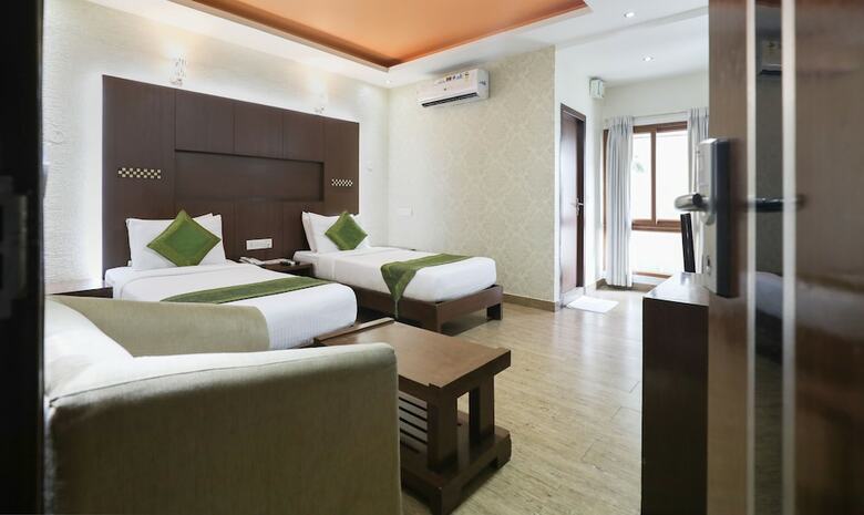 Hotel Treebo Select Grand Premier Suites
