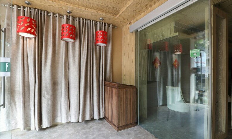Hotel Treebo Select Grand Premier Suites