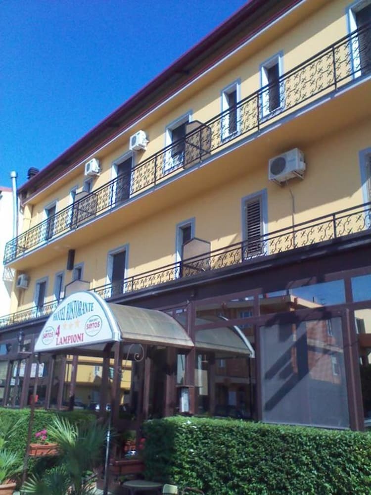 Posada Hotel 4 Lampioni