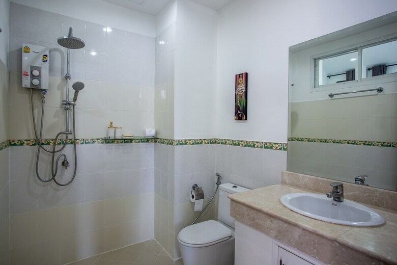 Apartamentos Brodie Rawai Resort