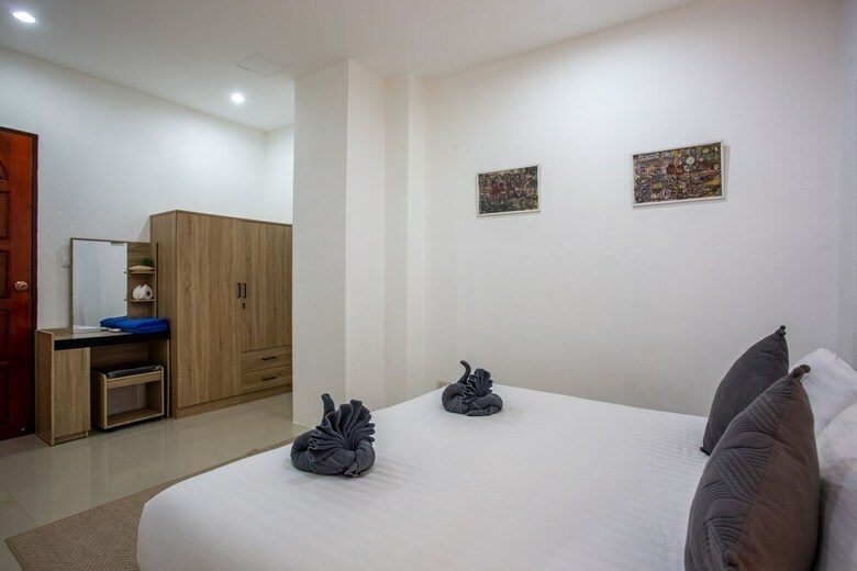 Apartamentos Brodie Rawai Resort