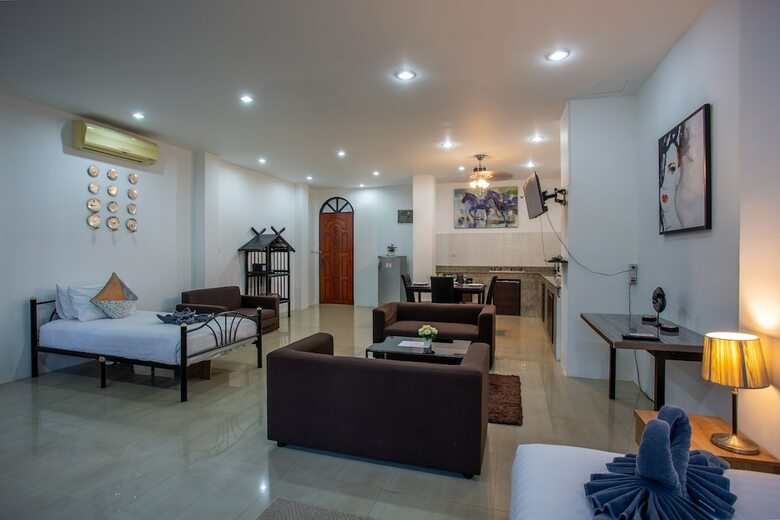 Apartamentos Brodie Rawai Resort
