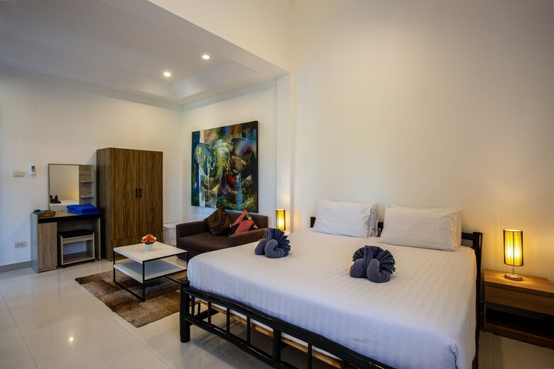 Apartamentos Brodie Rawai Resort