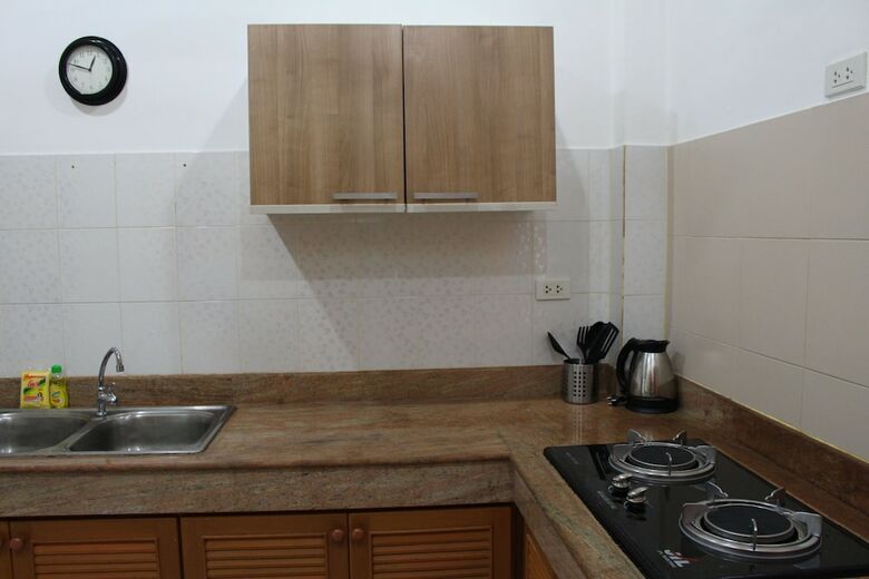 Apartamentos Brodie Rawai Resort