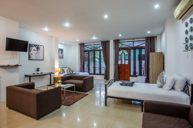 Apartamentos Brodie Rawai Resort