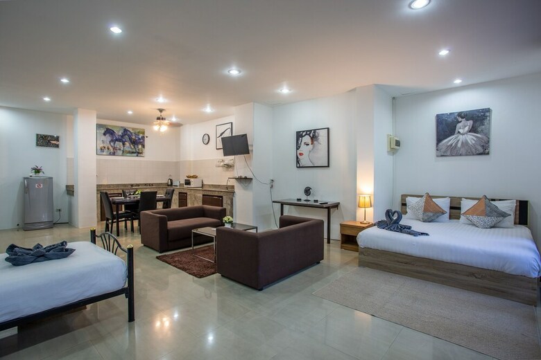 Apartamentos Brodie Rawai Resort