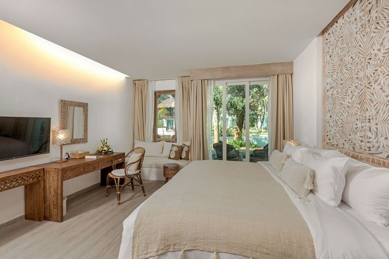 Hotel Eden Beach Resort And Spa