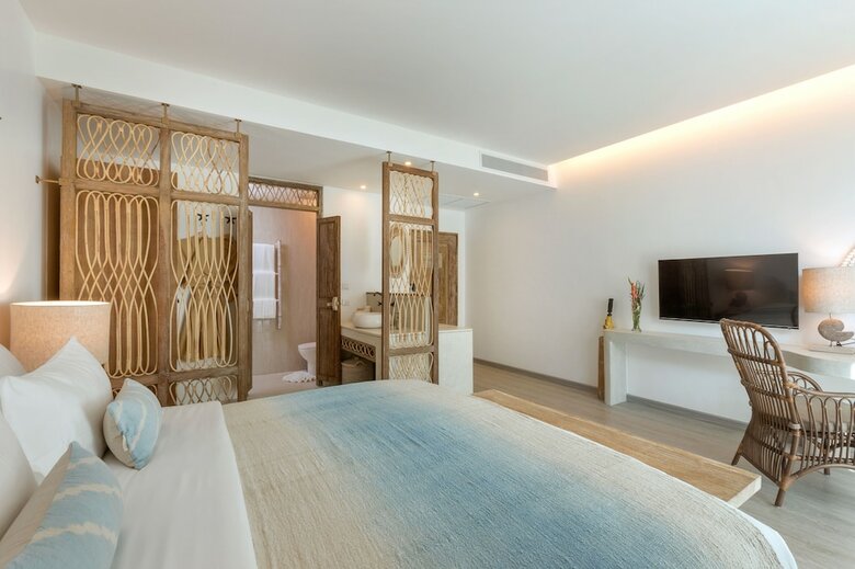 Hotel Eden Beach Resort And Spa