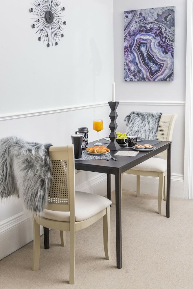 Luxury Premium 2 Bed 4 Star Apartment