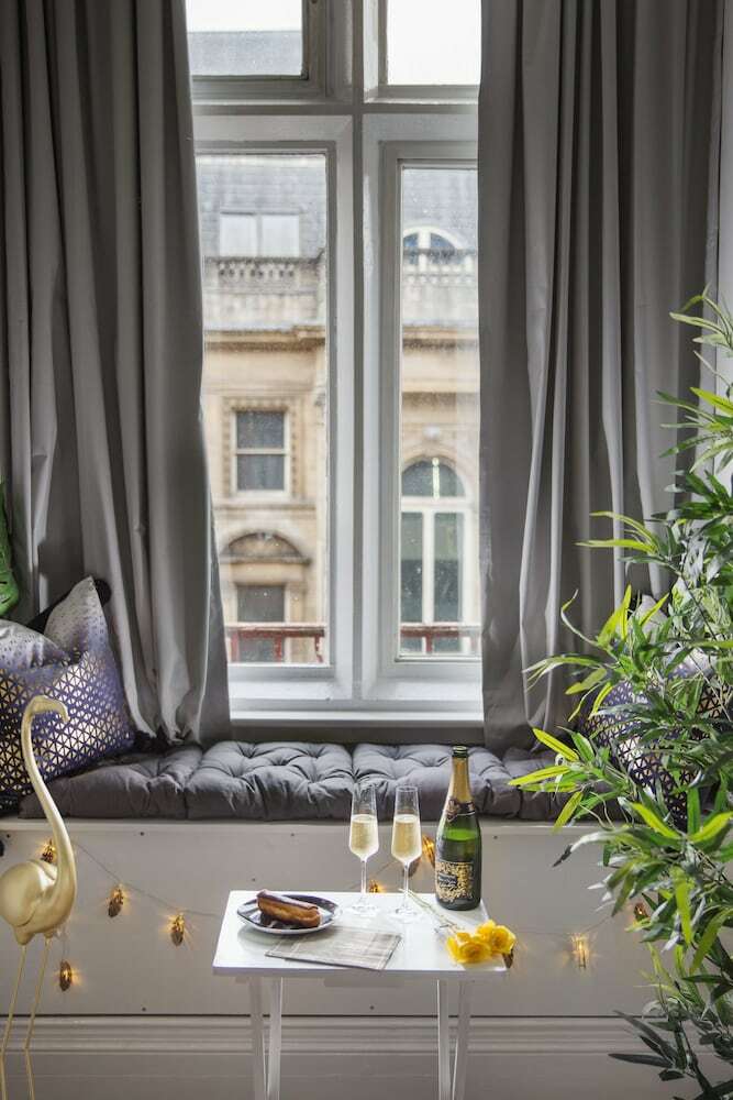 Luxury Premium 2 Bed 4 Star Apartment