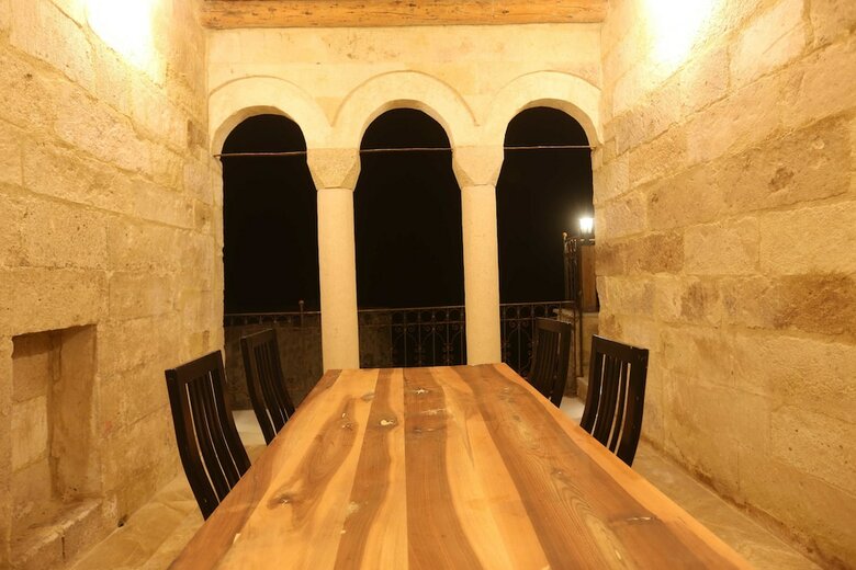 Hotel Ab-u Hayat Cave Suites