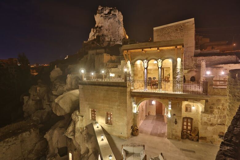 Hotel Ab-u Hayat Cave Suites