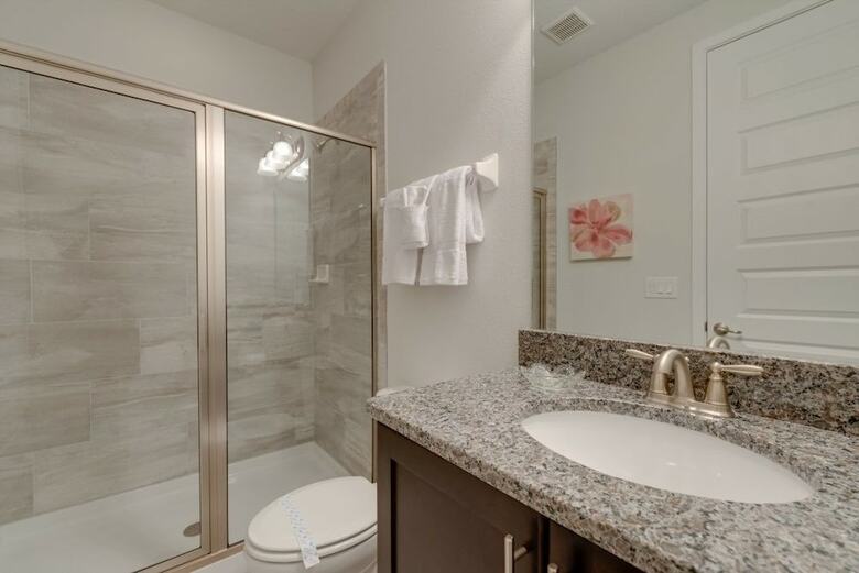 Je59002 - The Encore Club Resort - 9 Bed 8.5 Baths Villa