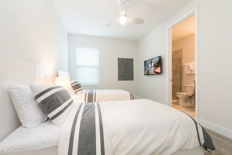 Je59002 - The Encore Club Resort - 9 Bed 8.5 Baths Villa