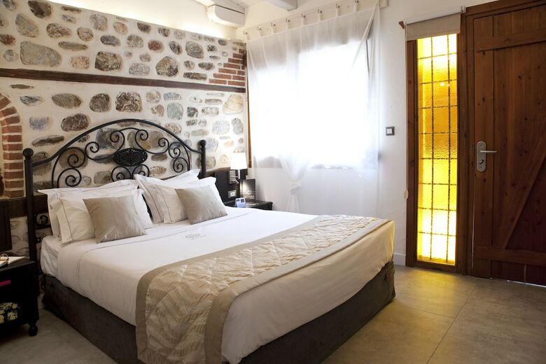 Hotel Acrotel Athena Residence