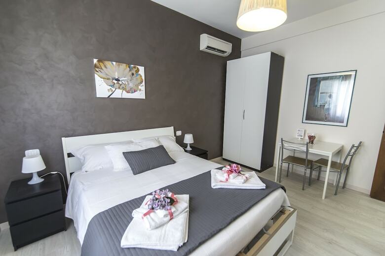 B&B Mir�