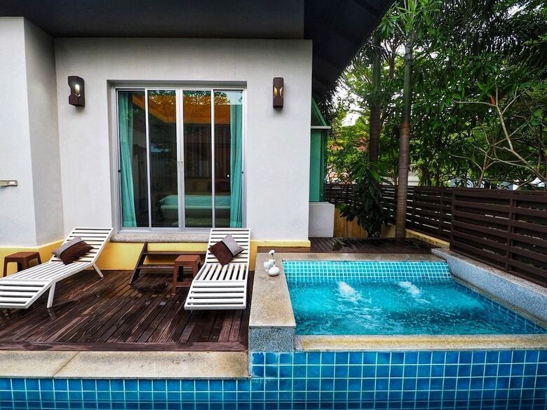 Anb Pool Villa 2br Red In Pattaya