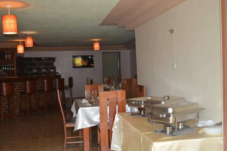 Hotel Jari Inn Bistro