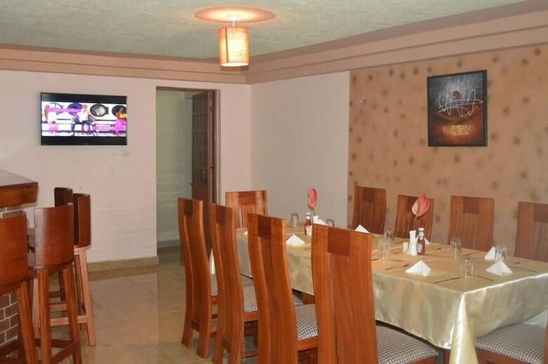 Hotel Jari Inn Bistro