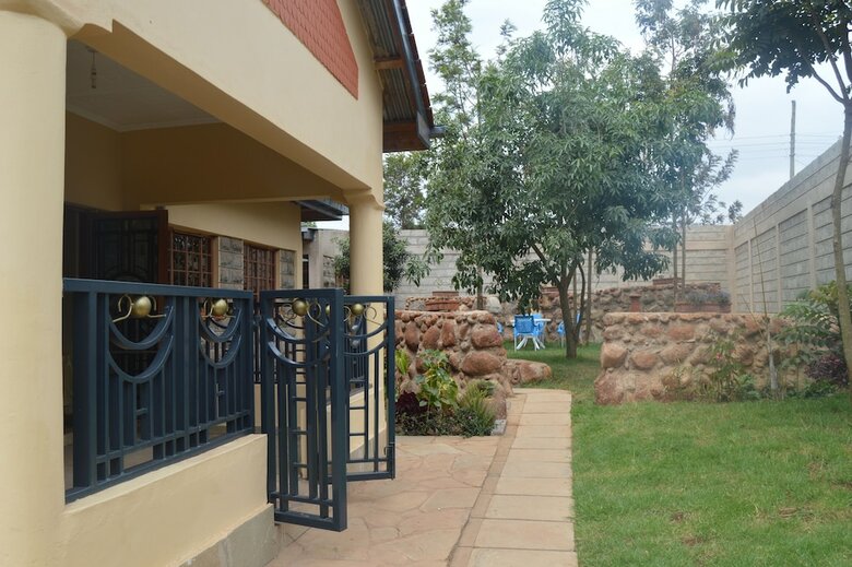 Hotel Jari Inn Bistro