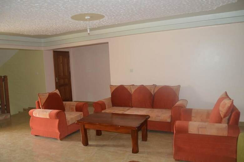 Hotel Jari Inn Bistro