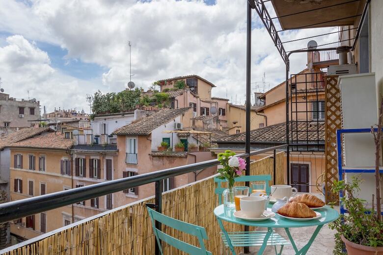 Rome As You Feel - Pellegrino Apartment