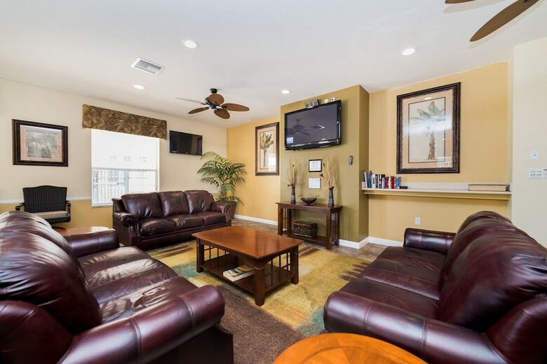 Ip60347 - Lake Berkley - 3 Bed 2.5 Baths Townhome