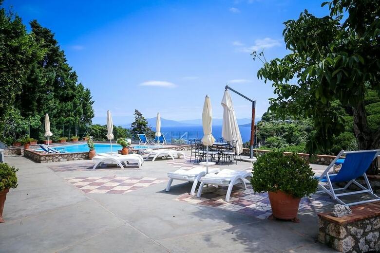 Bed & Breakfast Suite Villa  Carolina