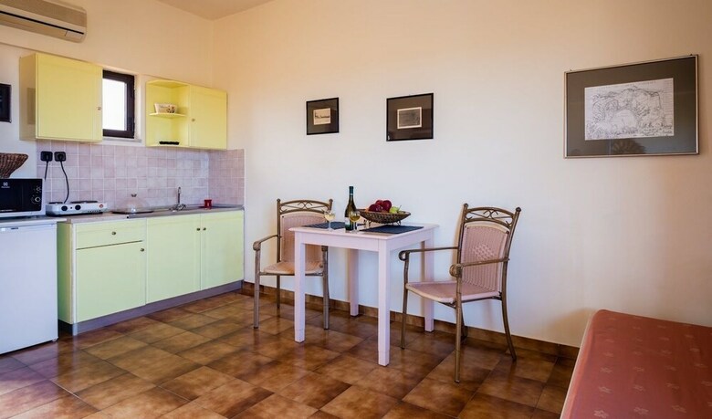 Aparthotel Nireas Hotel