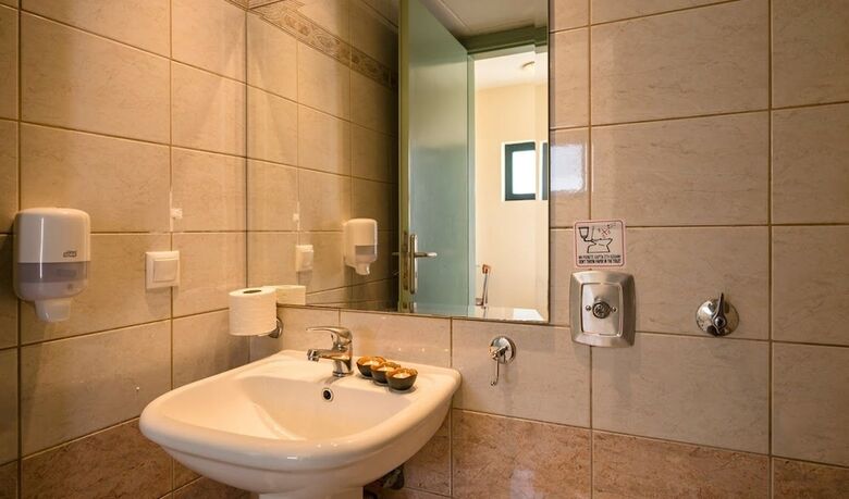 Aparthotel Nireas Hotel