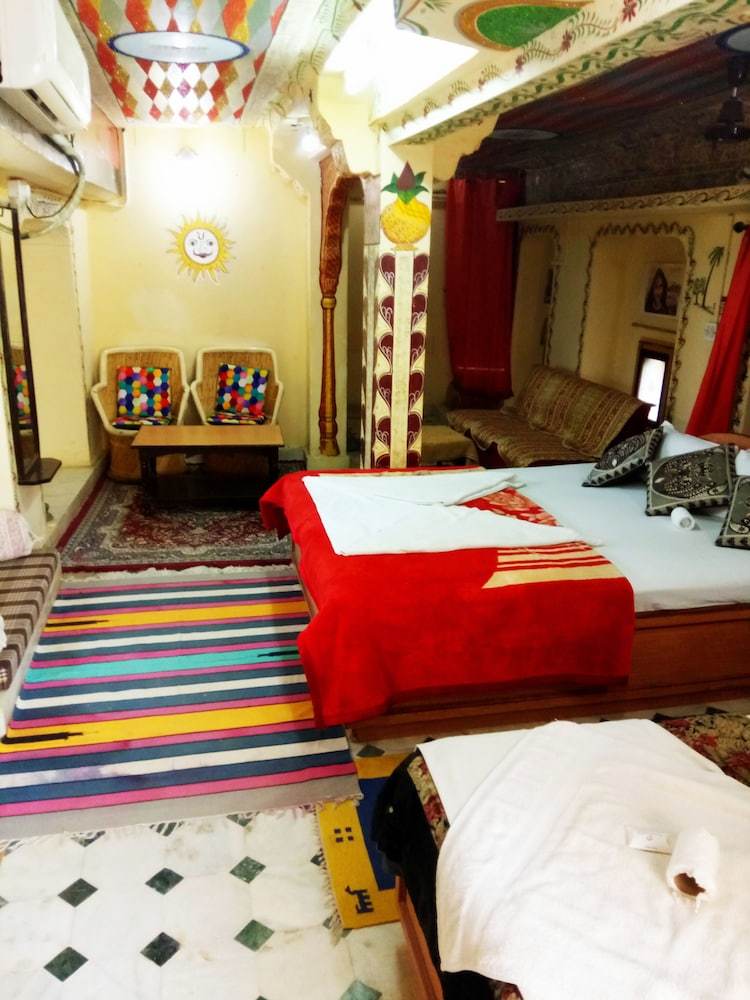 Hotel Paradise