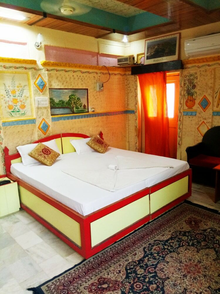 Hotel Paradise