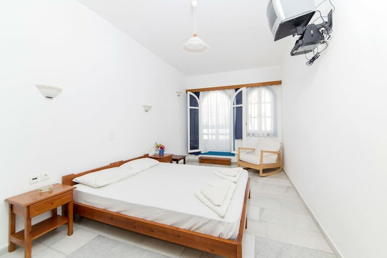 Astra Apartments