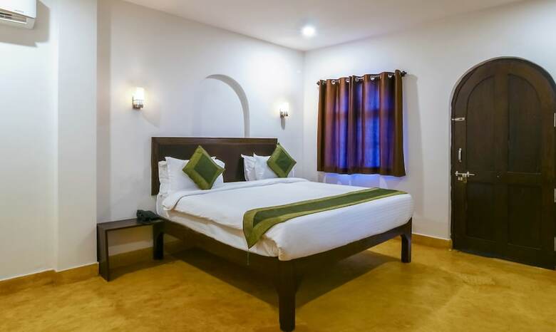 Hotel Treebo Trip Celebriti@arpora