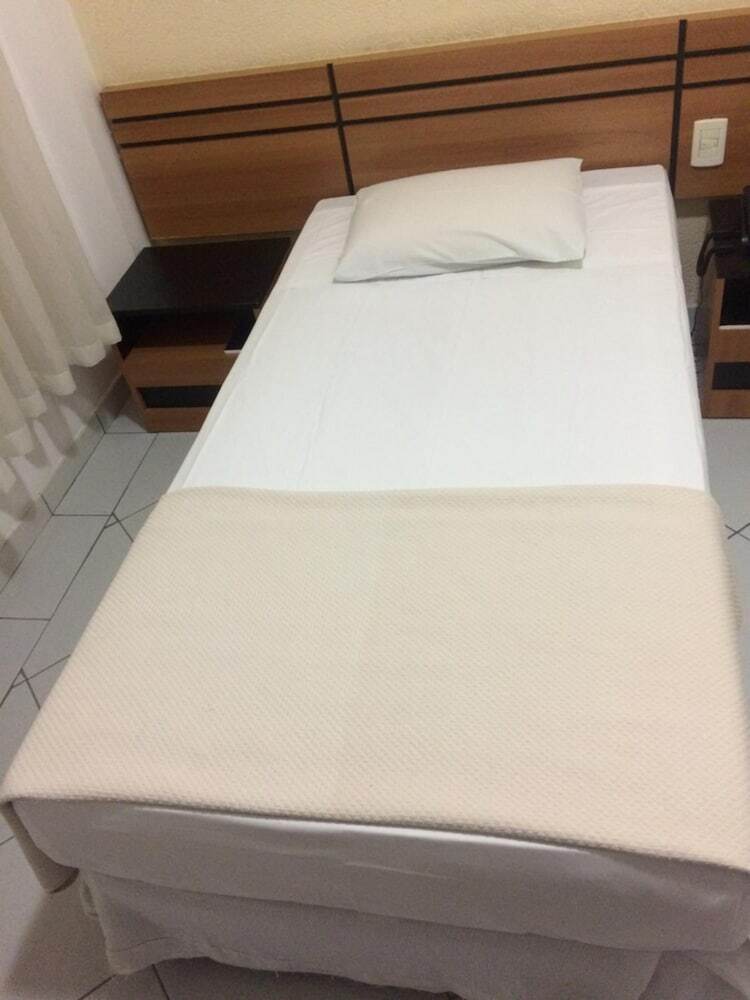 Delcas Hotel