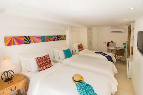 Hostal La Chim�re Buzios Essence