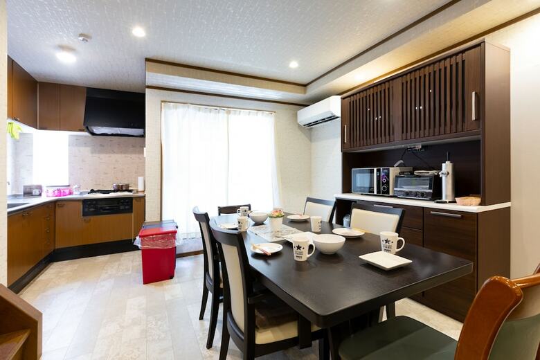 Misaki House