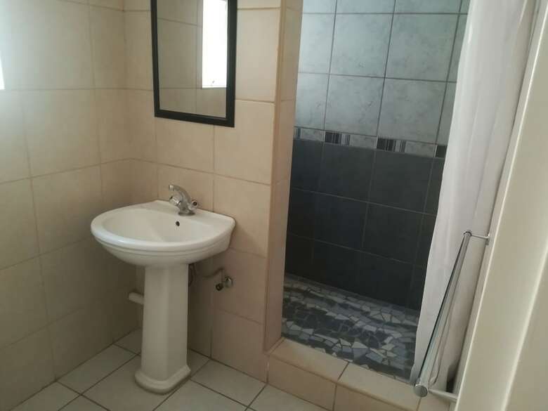 Hostal Backpackers Connection