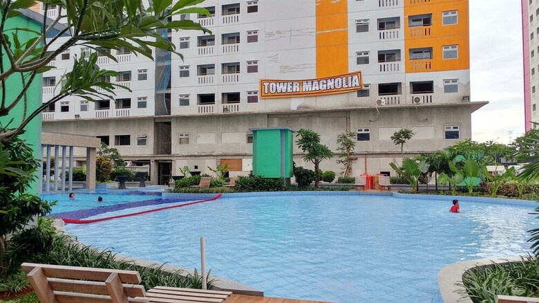 Modern Studio Apartment 26 On Top Of Green Pramuka Mall