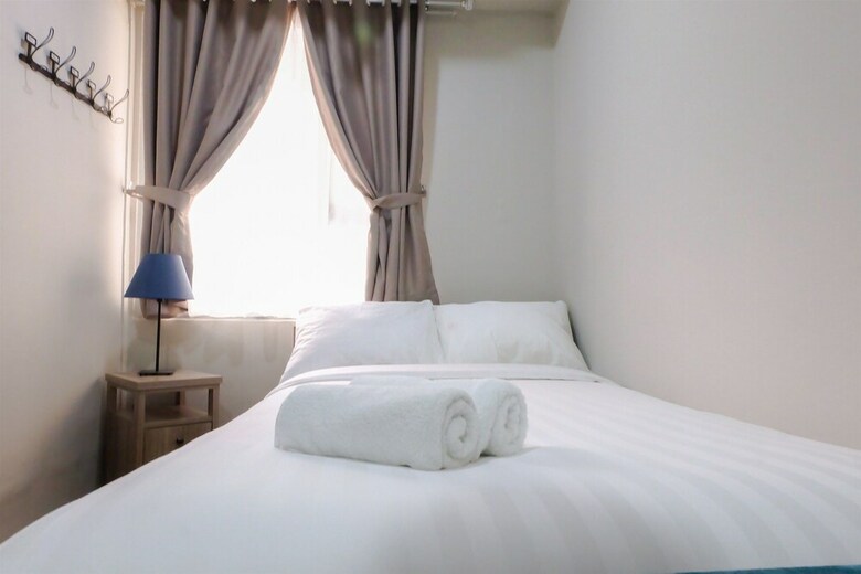 Spacious Pool View Menteng Square Apartment
