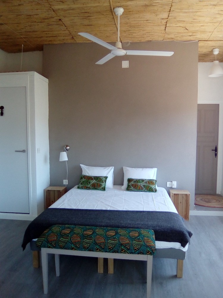 Bed & Breakfast The African House