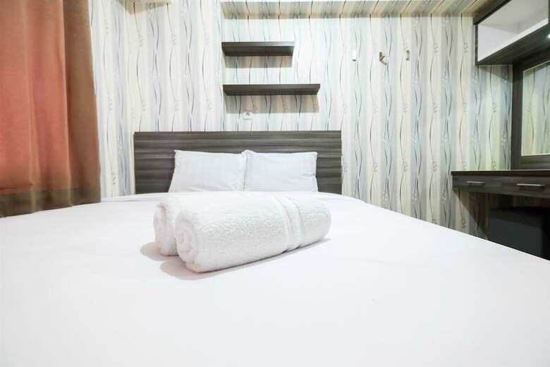 Modern Room Bassura City Apartment
