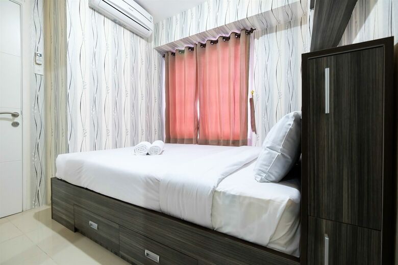 Modern Room Bassura City Apartment