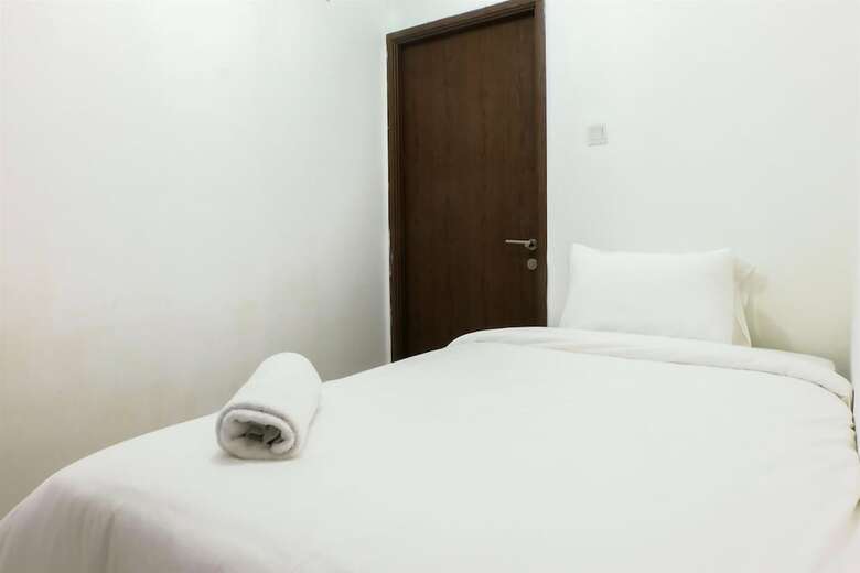 Compact Northland Apartment Near Ancol
