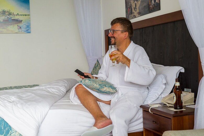 Travellers Beach Hotel & Club