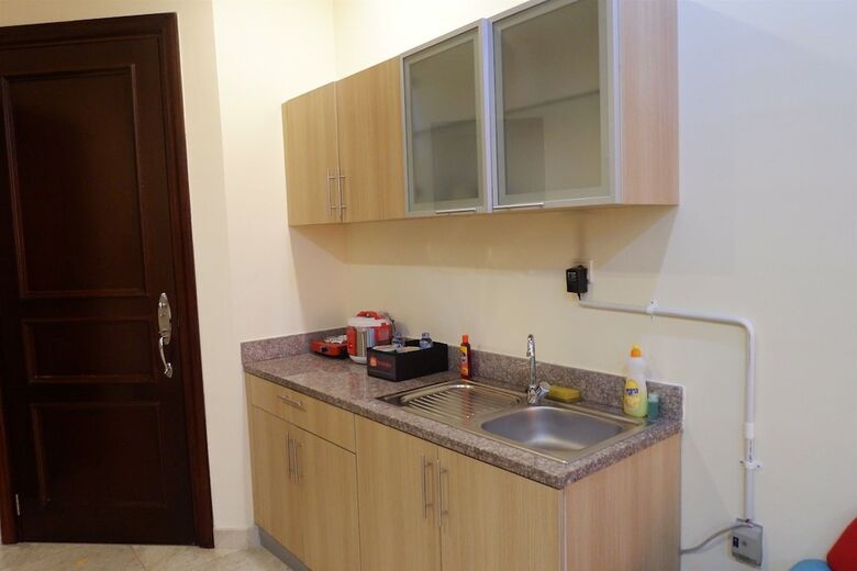 Homey The Bellezza Apartment