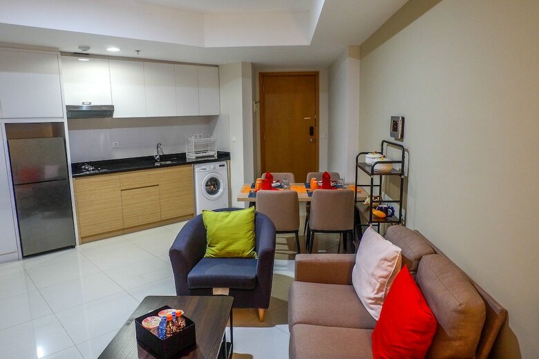Spacious The Mansion Apartment Kemayoran